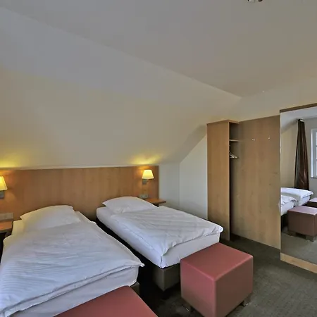 Wolfsburg מלון *